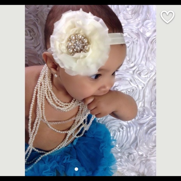 Matching Toddler Shoes And matching gold headband - Picture 1 of 2